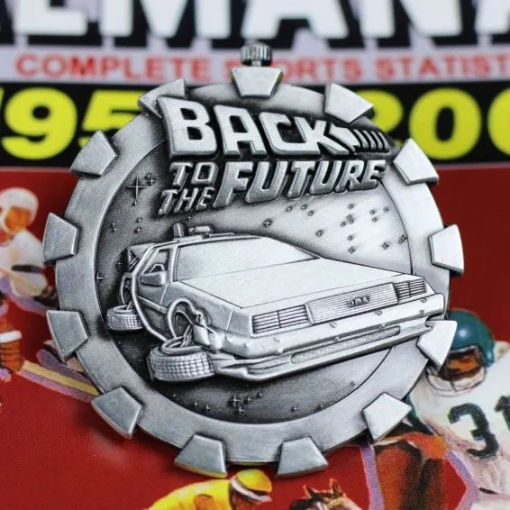 Regreso al futuro - Medallón con logo Limited Edition 6