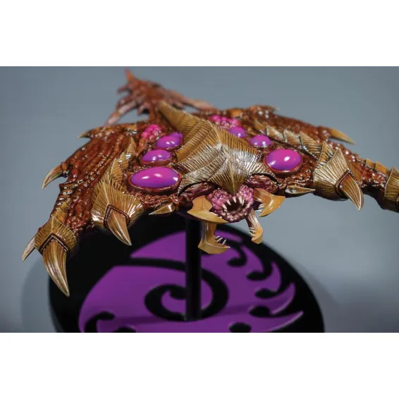 Figurine Dark Horse StarCraft - Zerg Brood Lord 1