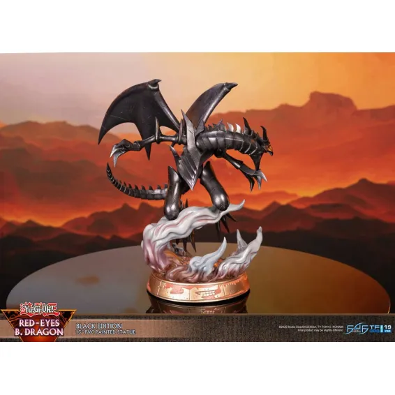 Yu-Gi-Oh! - Red-Eyes Black Dragon Black Version Figure First 4 Figures 4