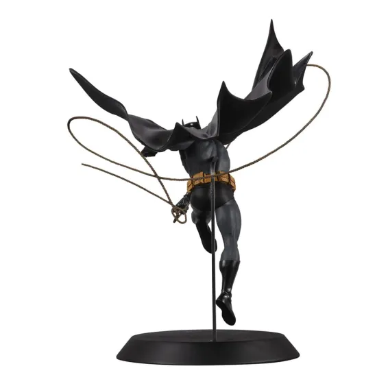 DC Comics - DC Designer Series - Figura Batman by Dan Mora PREPEDIDO DC Direct - 3