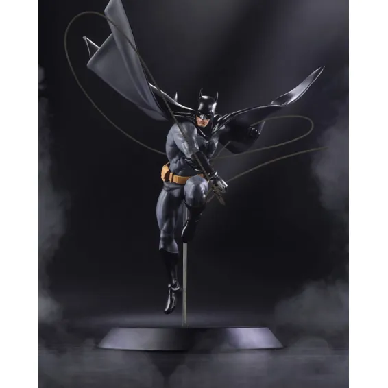 DC Comics - DC Designer Series - Figura Batman by Dan Mora PREPEDIDO DC Direct - 10